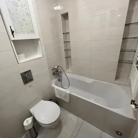 Royal Luxus Wellness Apartament *