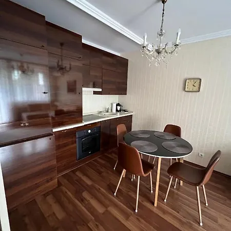 Royal Luxus Wellness Apartament *