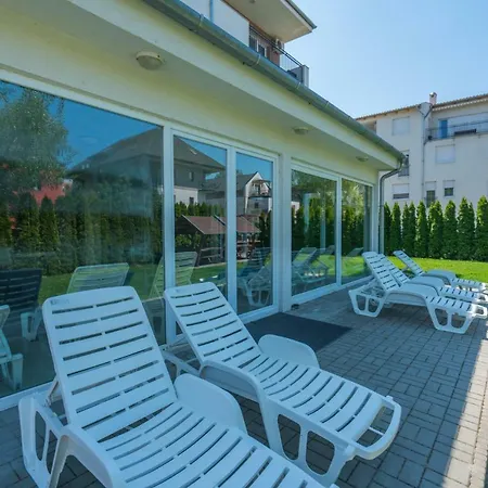 Апартаменты Royal Luxus Wellness *