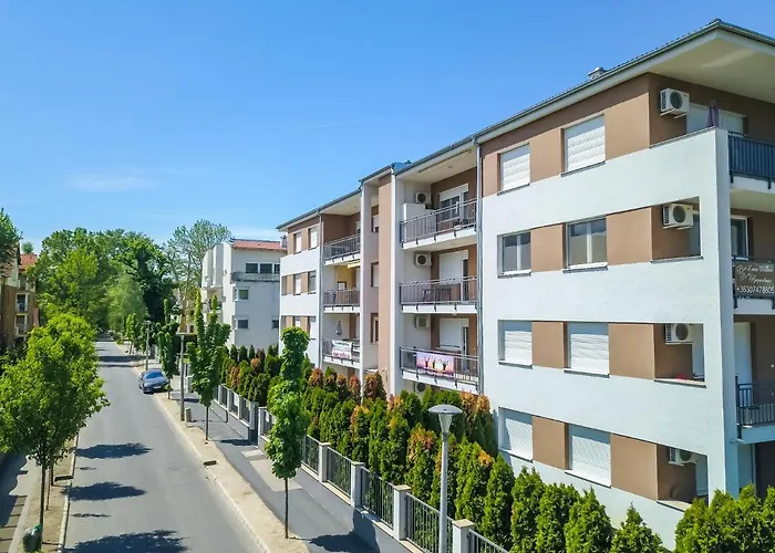 Royal Luxus Wellness Apartament Siófok
