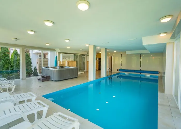 דירה Royal Luxus Wellness שיופוק