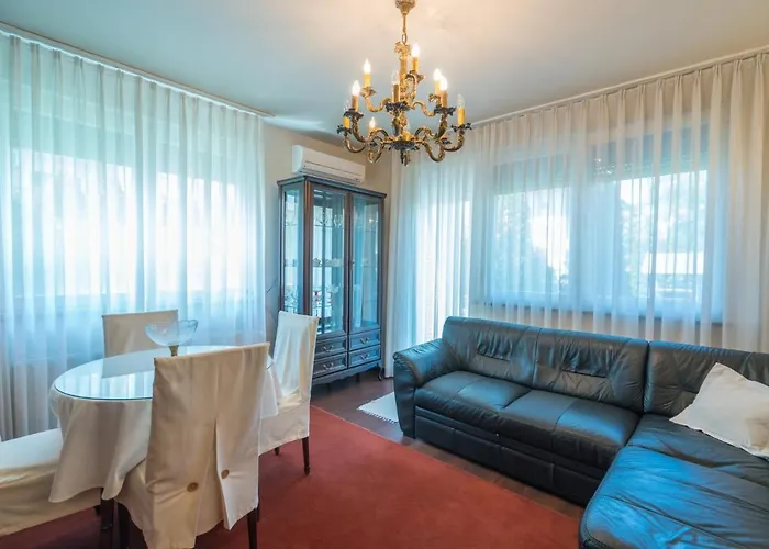 דירה Royal Luxus Wellness